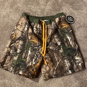 Realtree Camo Swim Shorts SIZE XL NWT Hunting Print Board Trunks